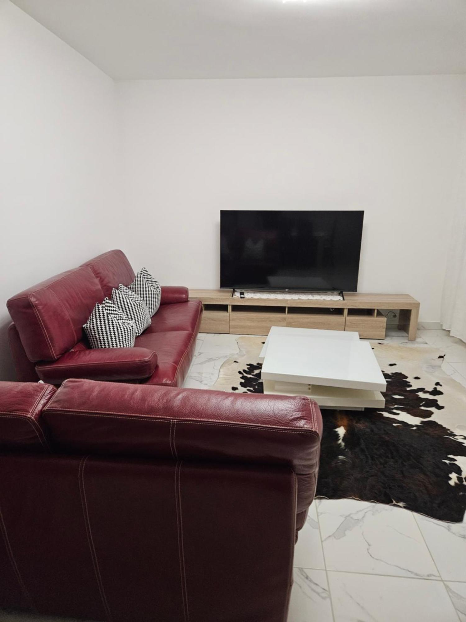 Elsa Villa Pontivy Luaran gambar